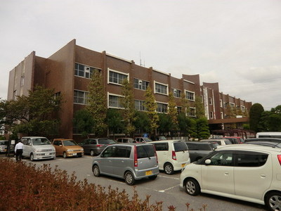 Government office. Yashio 1700m up to City Hall (government office)