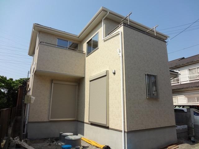 Local appearance photo. Good per sun facing the yashio station walk 18 minutes south road! 