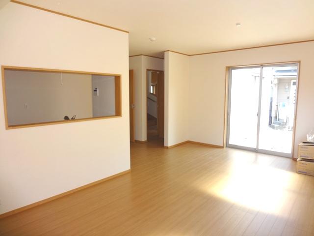 Living. About 18 Pledge of spacious LDK