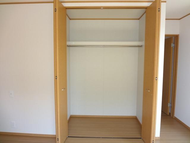 Receipt. Each room storage