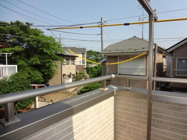 View photos from the dwelling unit. View from local (05 May 2013) Shooting