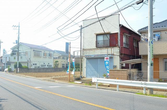 Local photos, including front road