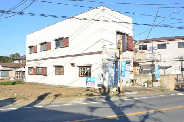 Local photos, including front road