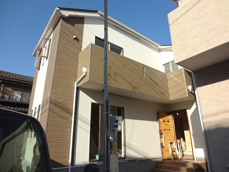 Local appearance photo. Building 2 appearance (December 2013) Shooting