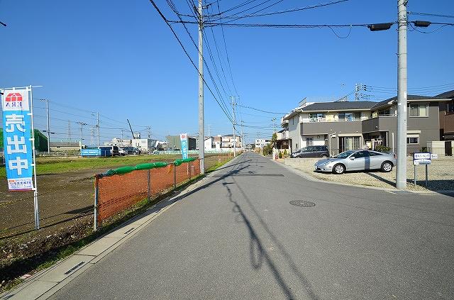 Local photos, including front road