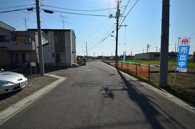 Local photos, including front road