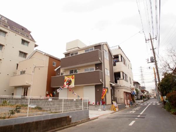 Local photos, including front road