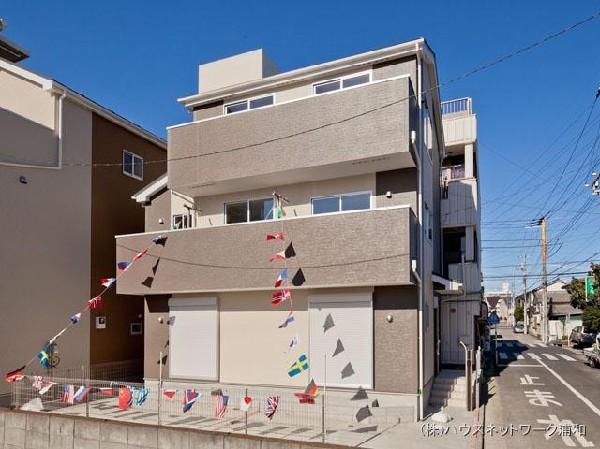 Local appearance photo. 13 / 09 / 17 local status check