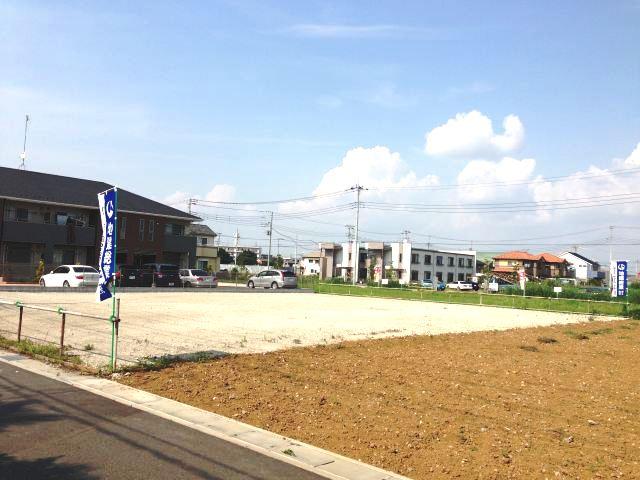 Local photos, including front road