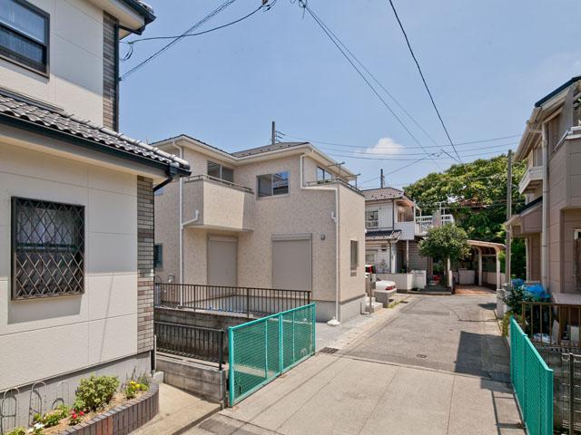 Local photos, including front road