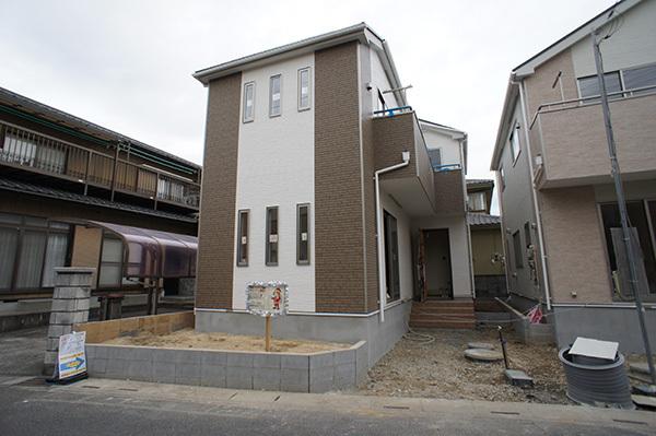 Local appearance photo