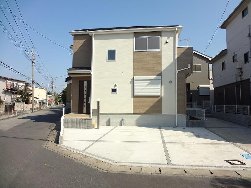 Local appearance photo. 1 Building appearance