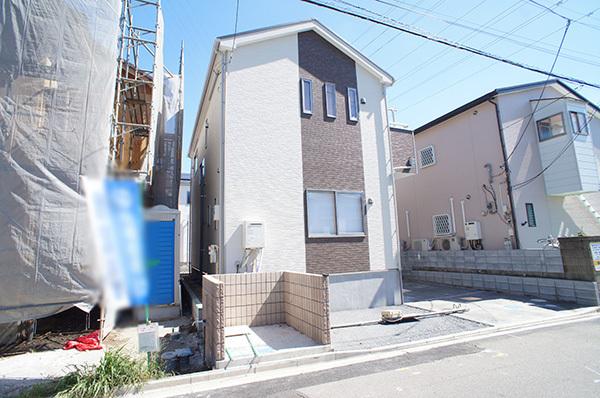 Local photos, including front road