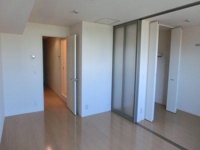 Living and room. All flooring