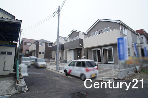 Local photos, including front road