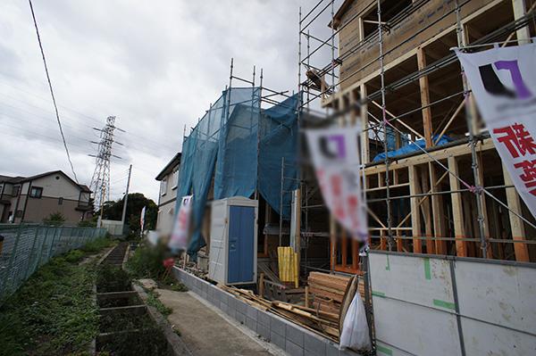 Local appearance photo. Local (October 2013. year) Shooting Building 2