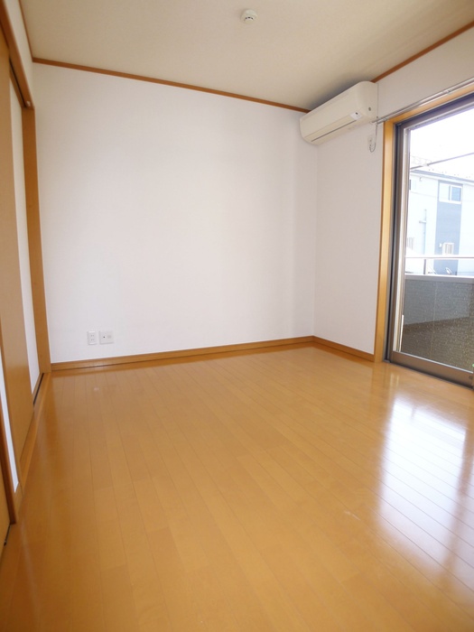 Living and room. Flooring