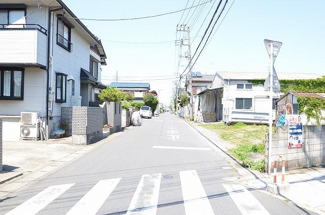 Local photos, including front road