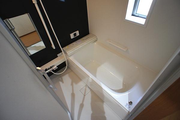 Bathroom. Achieve a comfortable bath time dated bathroom dryer