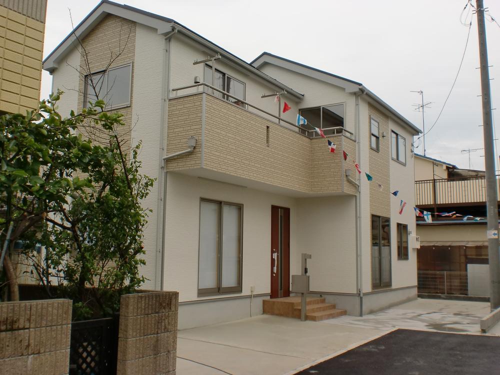 Same specifications photos (appearance)