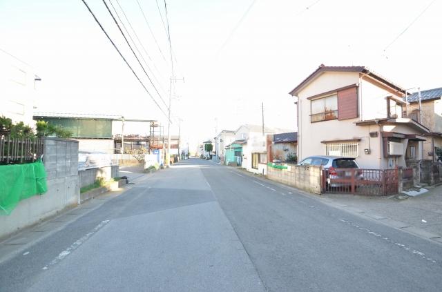 Local photos, including front road