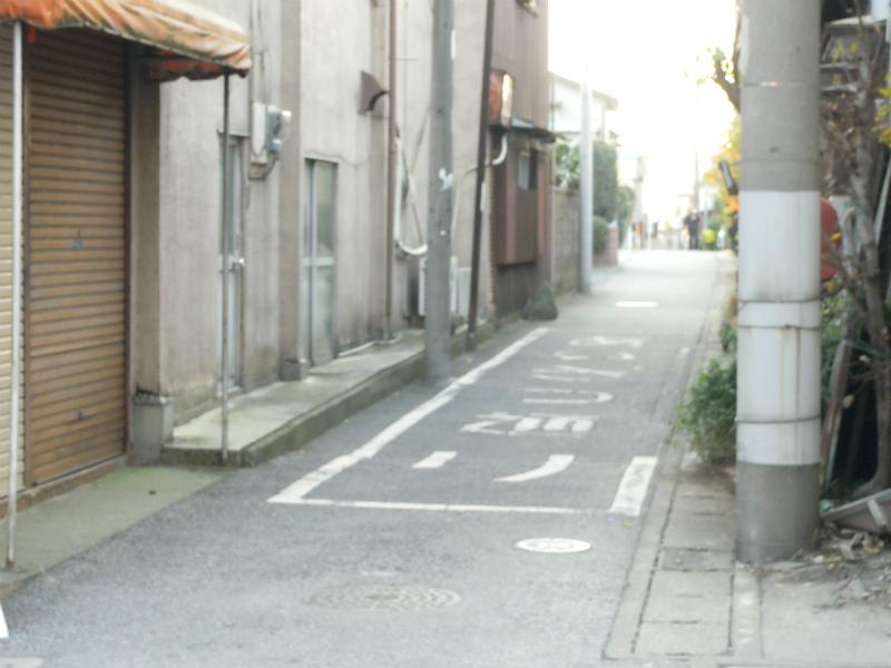 Local photos, including front road. Local (12 May 2013) Shooting South road photo