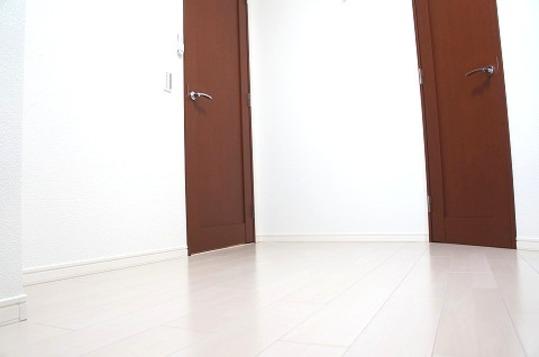 Non-living room. bedroom