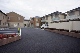 Parking lot. On-site parking