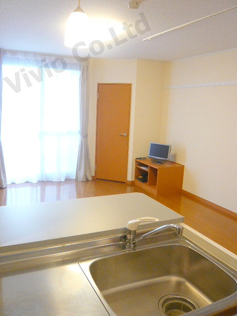 Living and room. I feel as seen from the counter kitchen.