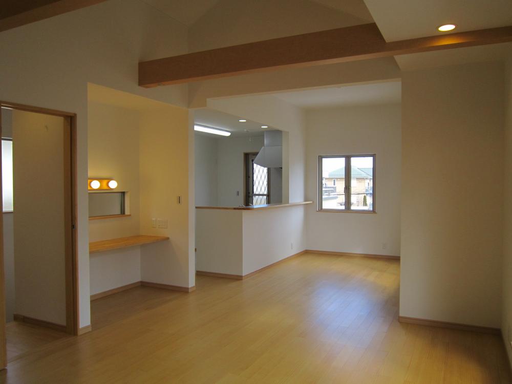 Living. Indoor (February 2013) shooting A Building