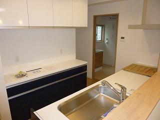 Kitchen. Indoor (10 May 2013) Shooting