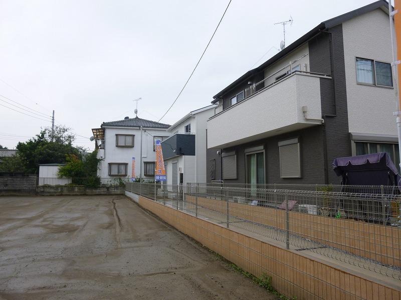 Local appearance photo. Local (10 May 2013) Shooting