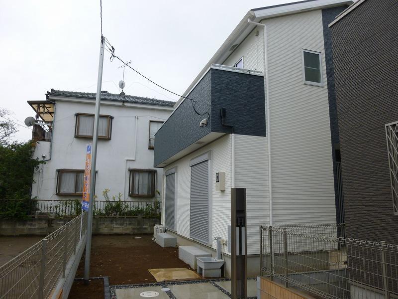 Local appearance photo. Local (10 May 2013) Shooting