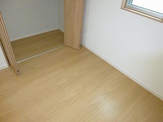 Non-living room. Indoor (10 May 2013) Shooting