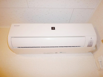 Building appearance.  ☆ Air conditioning Installed ☆ 