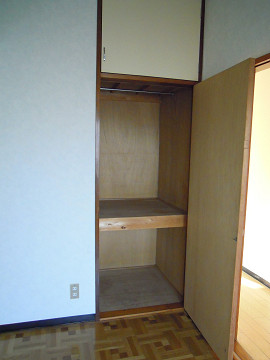 Receipt. Western-style housing