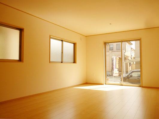 Living. Building 2 would not mind the arrangement of (1 Building same specification) interior is spacious good type living room!