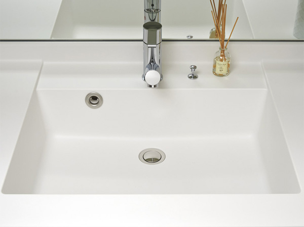 Bathing-wash room.  [Integrally molded bowl] Integrated processing the counter and bowl. Eliminating the dirt easily accumulate seam, It looks beautiful, Care is is easy to vanity. (Same specifications)