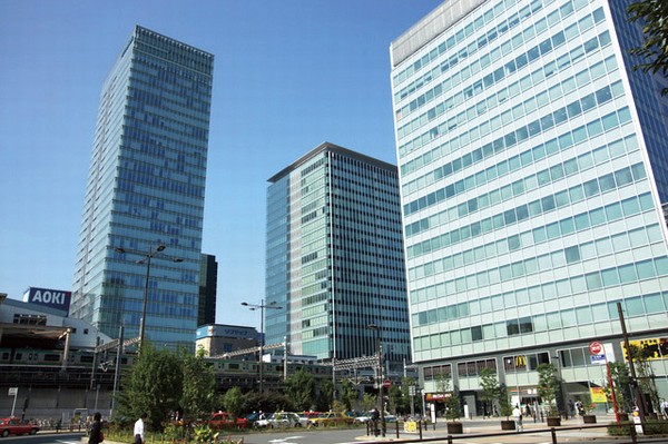 By utilizing the Tsukuba Express 28 minutes to "Akihabara" station