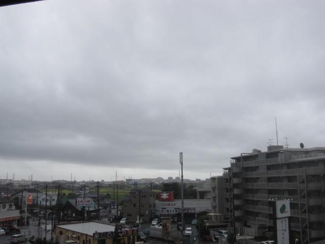 View photos from the dwelling unit. View from the site (December 2013) Shooting