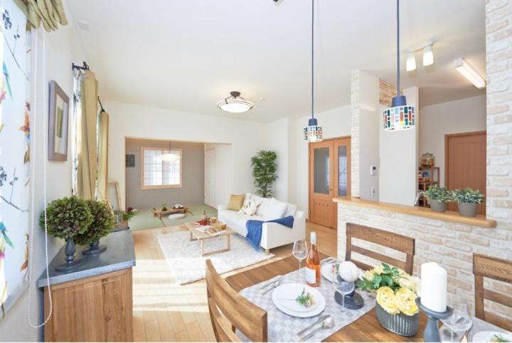 Model house photo. 21 Building Living ・ dining ・ Japanese-style room