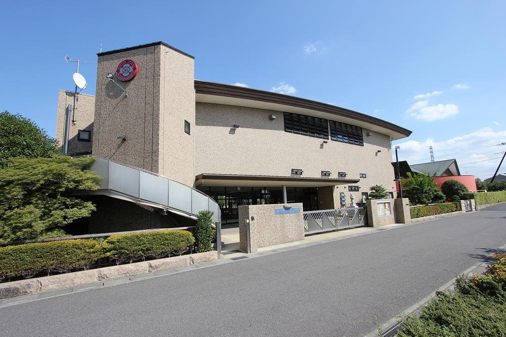 kindergarten ・ Nursery. Yoshikawa Musashino until kindergarten 1417m
