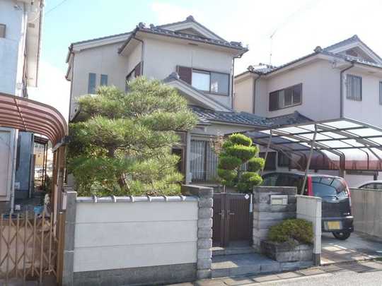 Local appearance photo