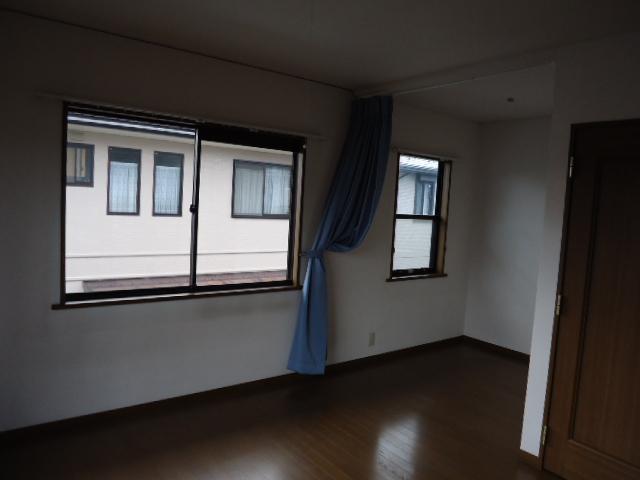 Non-living room. 2F Master Bedroom Indoor (12 May 2013) Shooting