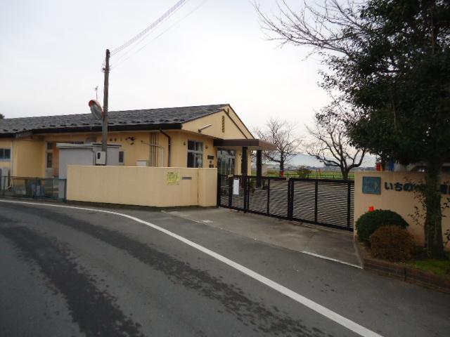 kindergarten ・ Nursery. Ichibe 1945m to nursery school