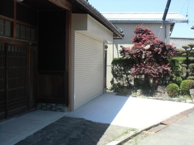 Other local. Local (May 2013) Shooting