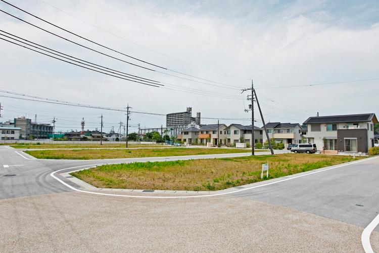 Local land photo. Local photos (June 2012 shooting)