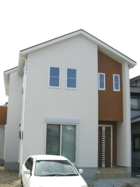 Local appearance photo. Local (May 2013) Shooting