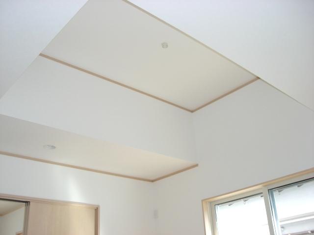 Living. A feeling of opening living high ceiling