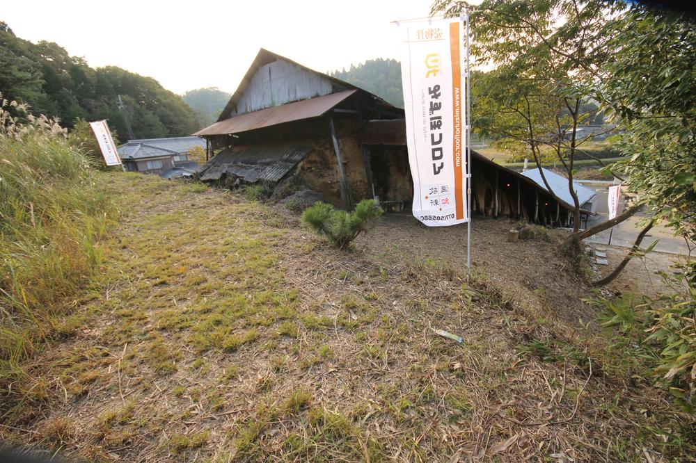 Garden. Climbing kiln Than after
